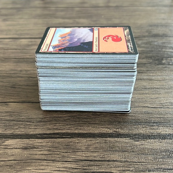 Magic the Gathering Bulk Set of 200 Lands - Picture 2 of 3